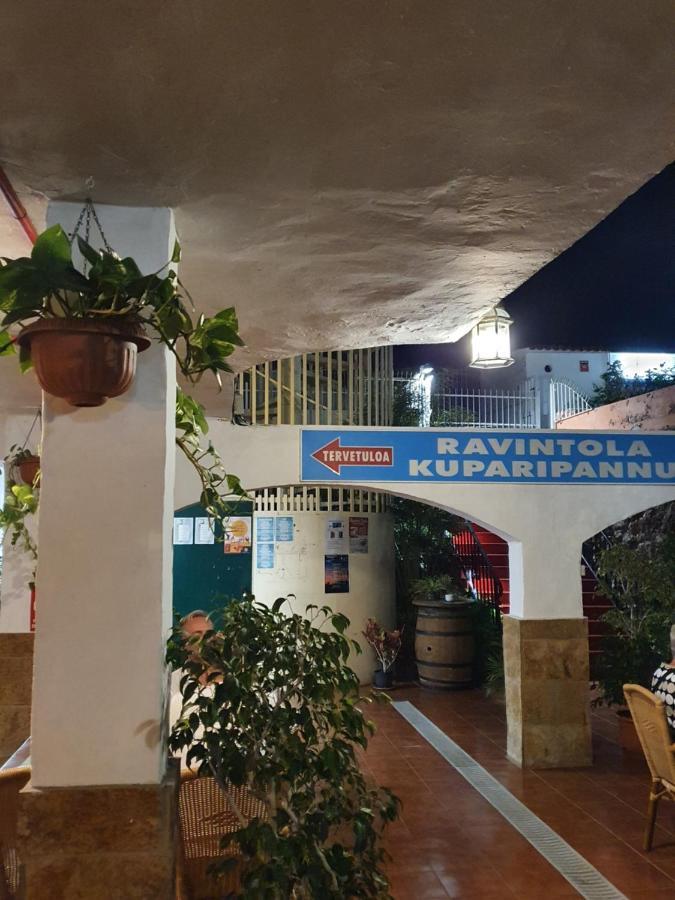 Lizards Lounge - Tanife Apartment Beim Yumbo プラヤ・デル・イングレス エクステリア 写真